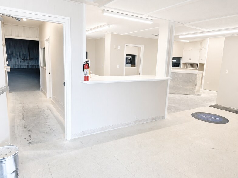 More Photos Of 622 W 1st St, Julesburg Auto Dealership For Sale