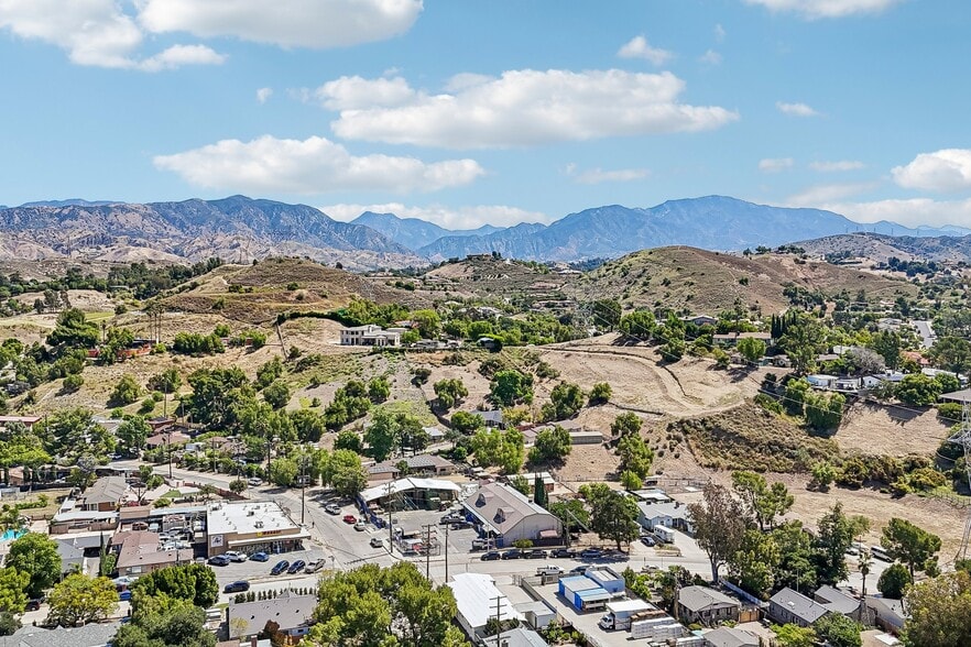 More Photos Of 11100 Sheldon St, Sun Valley Office Residential For Sale