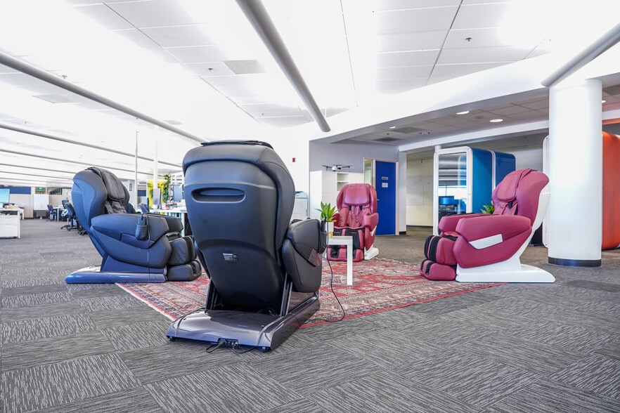 More Photos Of 440 N Wolfe Rd, Sunnyvale Office For Lease