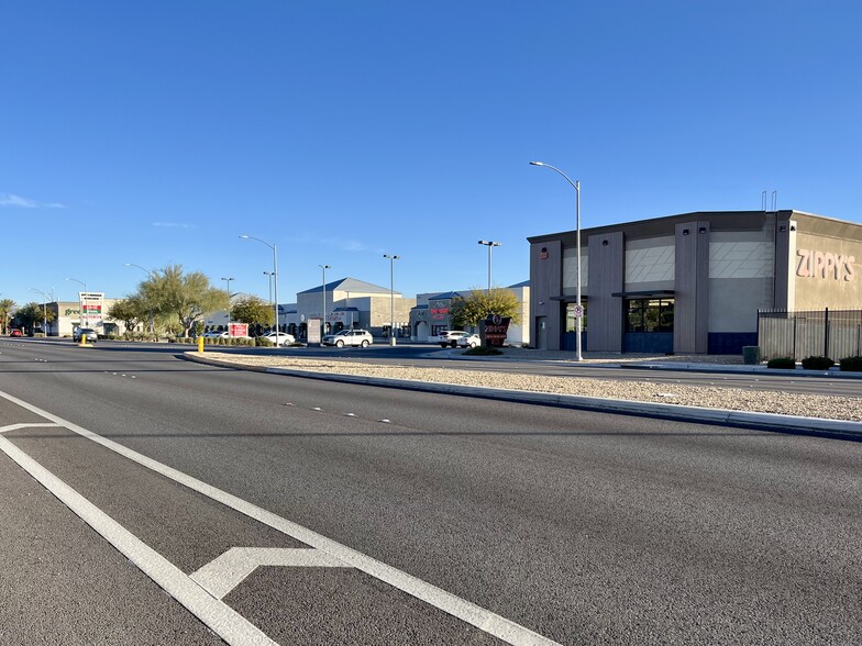 More Photos Of 4520 Hualapai Way, Las Vegas Unknown For Lease
