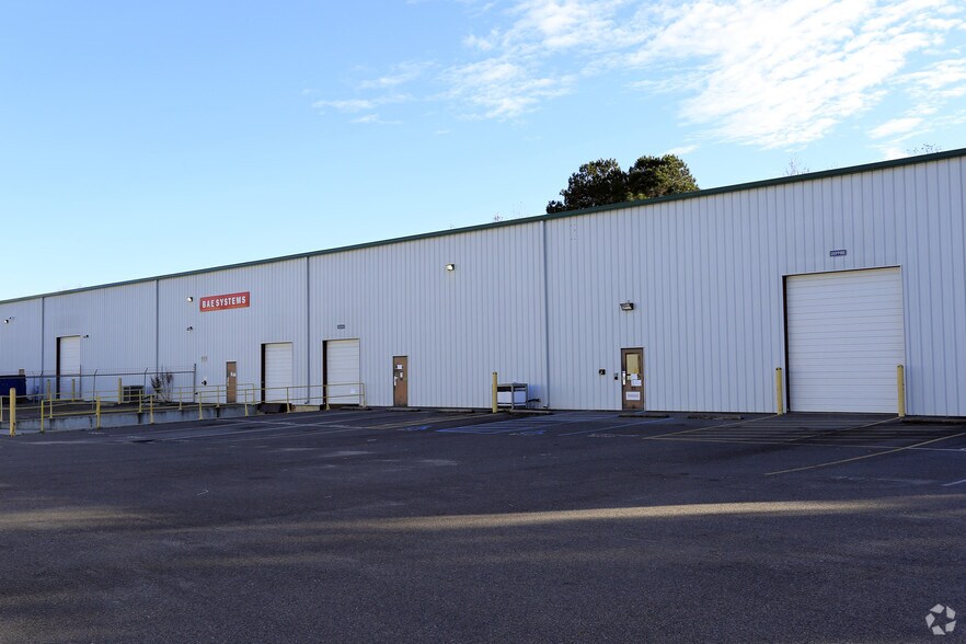 More Photos Of 4115 Dorchester Rd, North Charleston Warehouse For Lease
