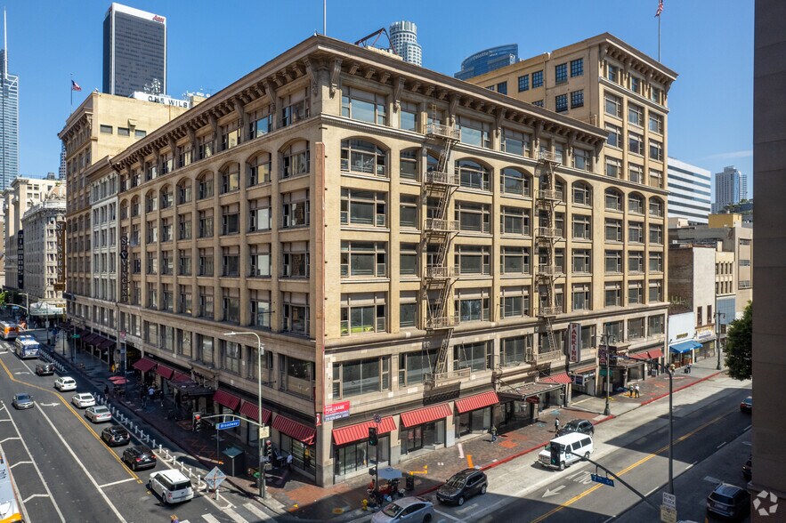 Primary Photo Of 309 W 7th St, Los Angeles Office For Sale