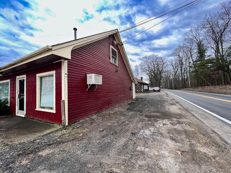 More Photos Of 217 Barre Paxton Rd, Rutland Storefront Retail Office For Sale