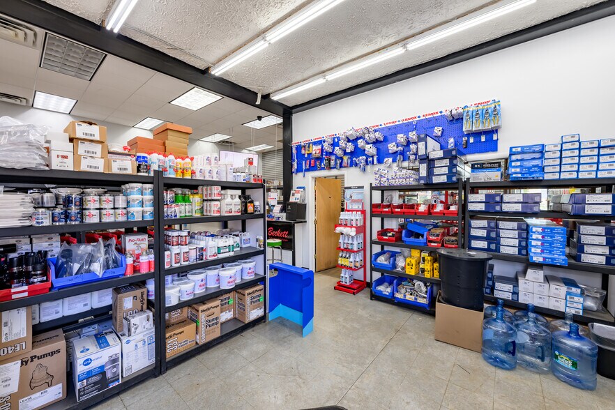 More Photos Of 1090 W Jericho Tpke, Commack Storefront Retail Office For Sale