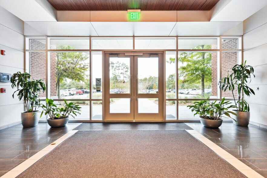 More Photos Of 201 Sigma Dr, Summerville Medical For Lease
