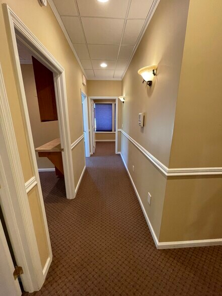 More Photos Of 189 (NYS) Route 25, Riverhead Medical For Sale