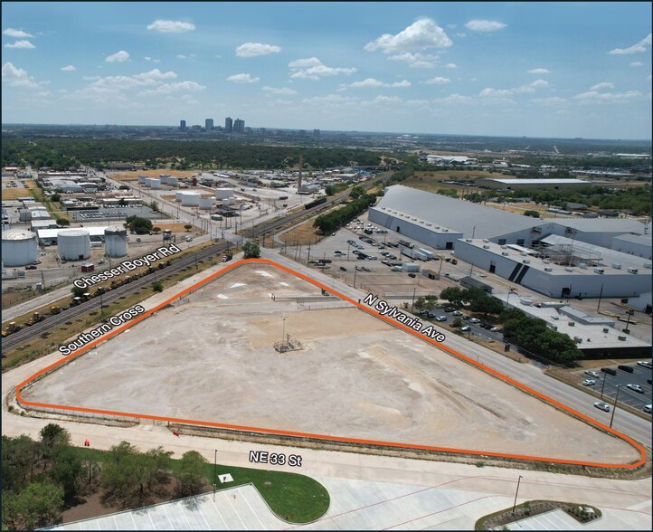 More Photos Of 3200-3300 Sylvania Ave, Fort Worth Land For Lease