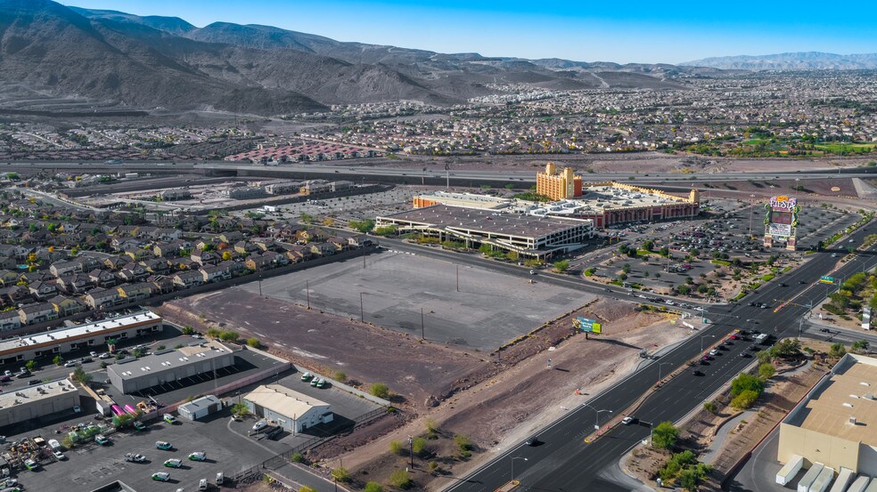 More Photos Of 703 W Lake Mead Pkwy, Henderson Land For Sale