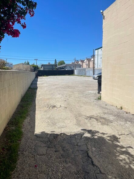 More Photos Of 6115-6119 Lankershim Blvd, North Hollywood Warehouse For Sale