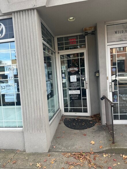 More Photos Of 41 E Main St, Riverhead Storefront Retail Office For Lease