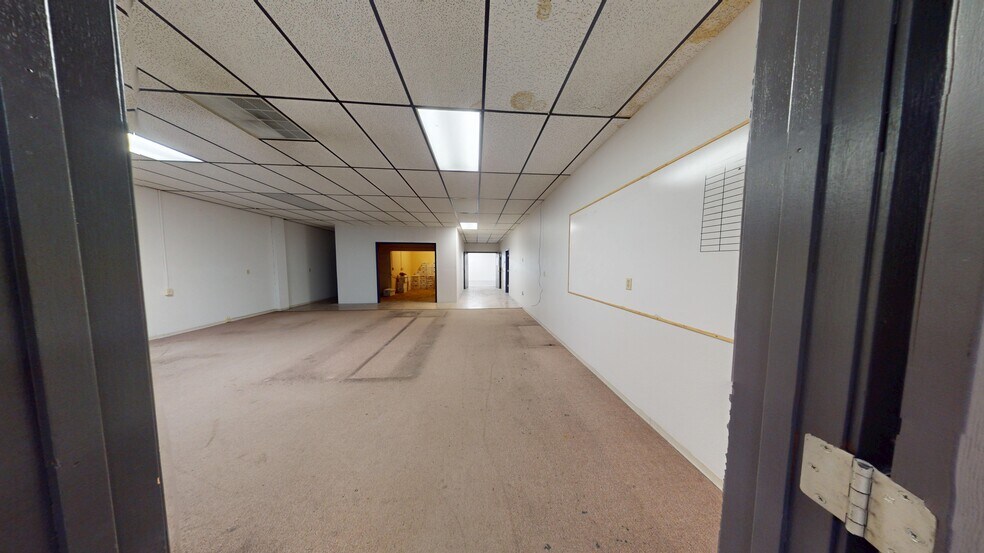 More Photos Of 1022 Grass Valley Rd, Winnemucca General Retail For Sale