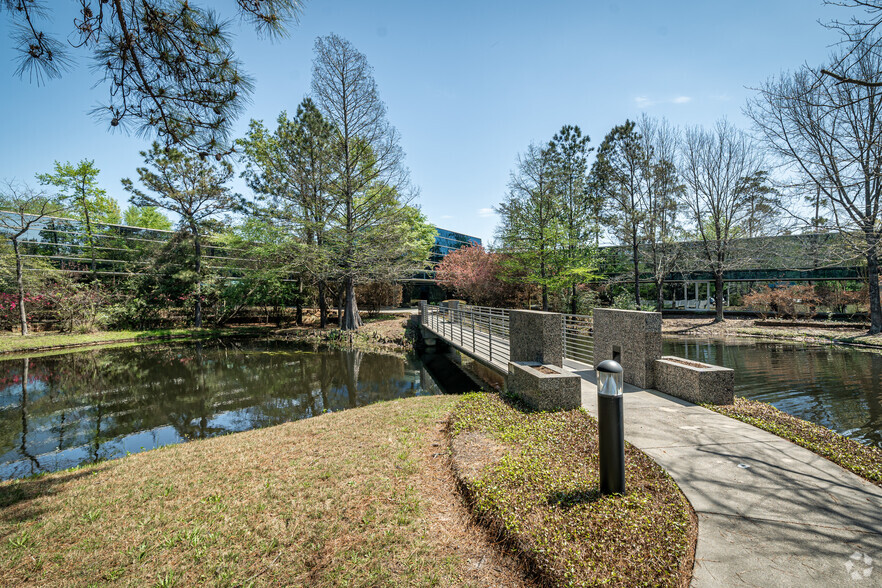 Primary Photo Of 8708 Technology Forest Pl, The Woodlands Office For Lease