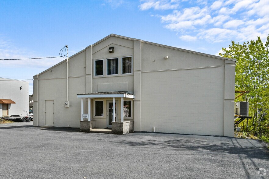 Primary Photo Of 5 Pethick Dr, Plains Township Office For Lease