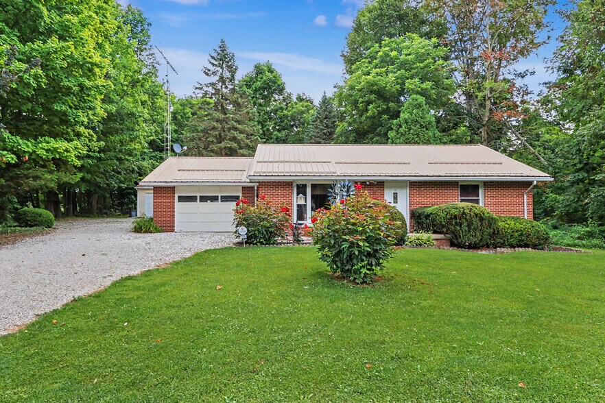 Primary Photo Of 524 State Route 314 N, Ontario Specialty For Sale