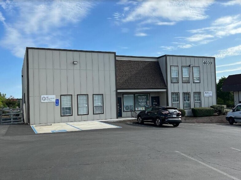 More Photos Of 4039 Grass Valley Hwy, Auburn Light Manufacturing For Lease