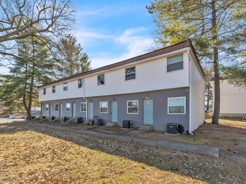 More Photos Of 618 E Waverly St, Morganfield Apartments For Sale