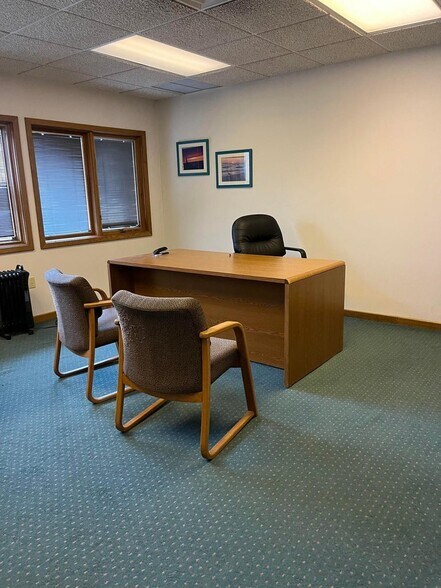 More Photos Of 3375 Merriam St, Muskegon Office For Lease