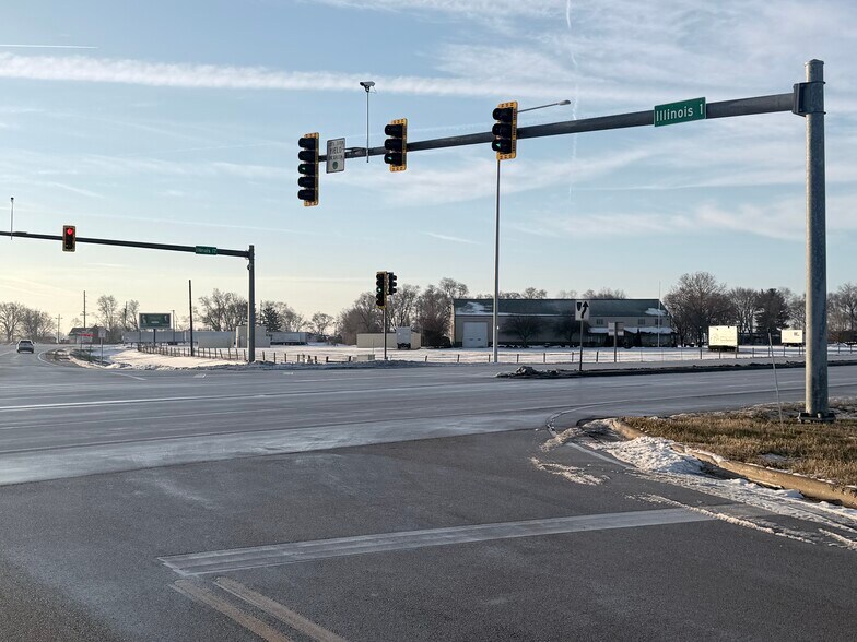 More Photos Of 118 N State Route 1, Saint Anne Warehouse For Sale