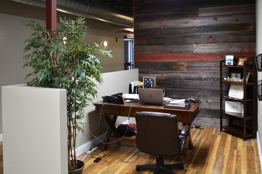 More Photos Of 60 Pleasant St, Ashland Flex For Lease