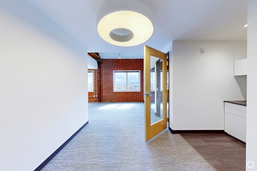 Photo of 5th Floor Ste 520