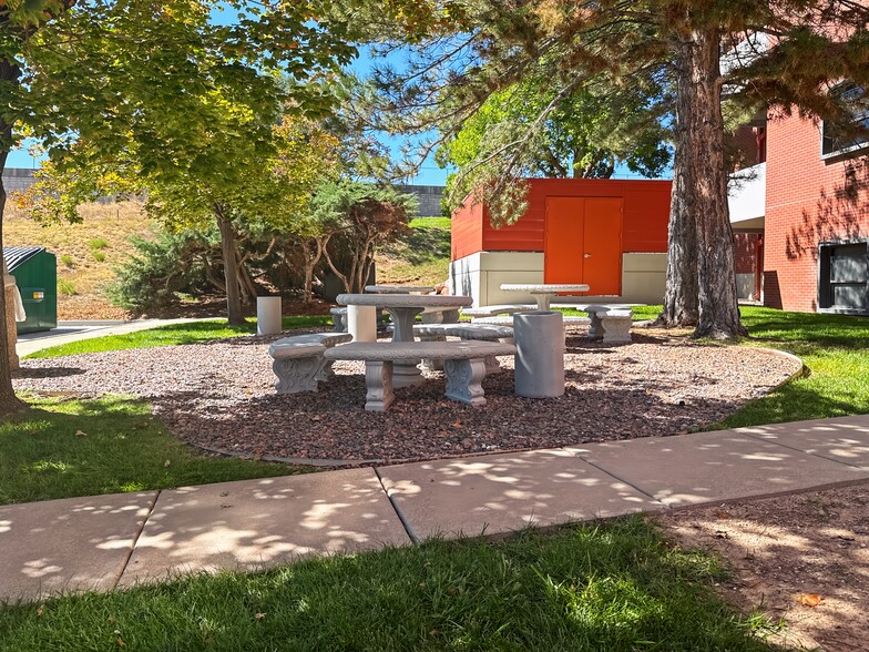 More Photos Of 3900 S Wadsworth Blvd, Lakewood Coworking Space