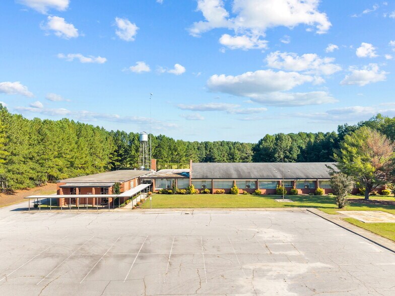 More Photos Of 8967 Cedar Grove School Loop Rd, Nashville Schools For Sale