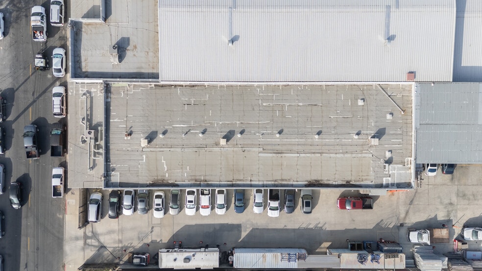 More Photos Of 661 Arroyo St, San Fernando Manufacturing For Lease