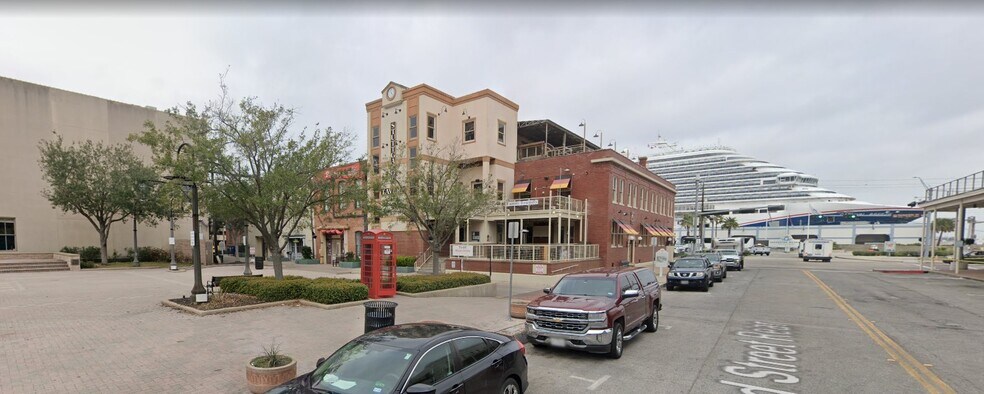Primary Photo Of 111 23rd St, Galveston Bar For Lease