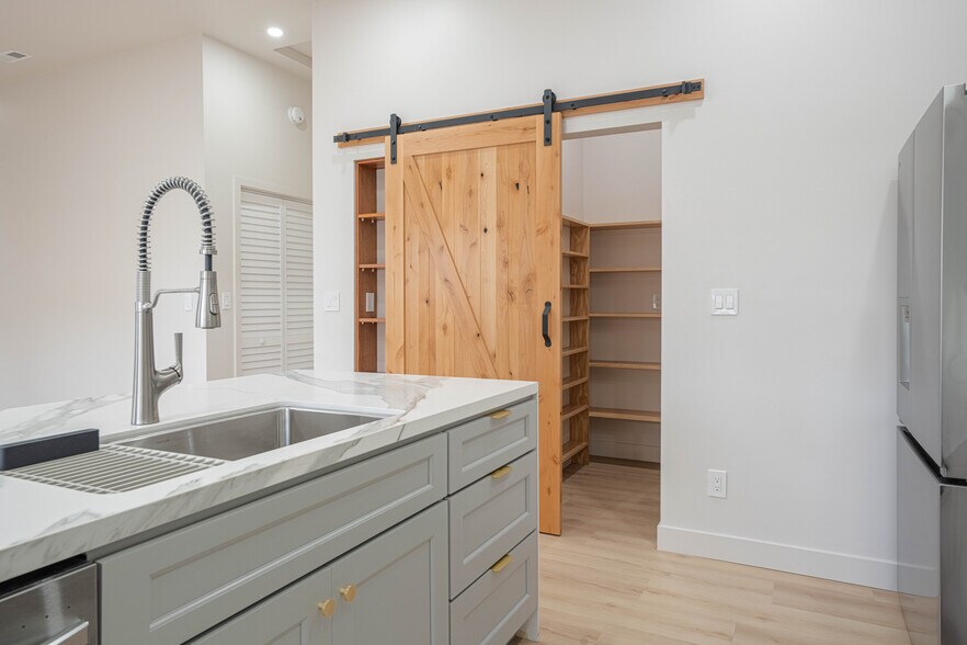 More Photos Of 987 Harcourt Ave, Seaside Multifamily For Sale