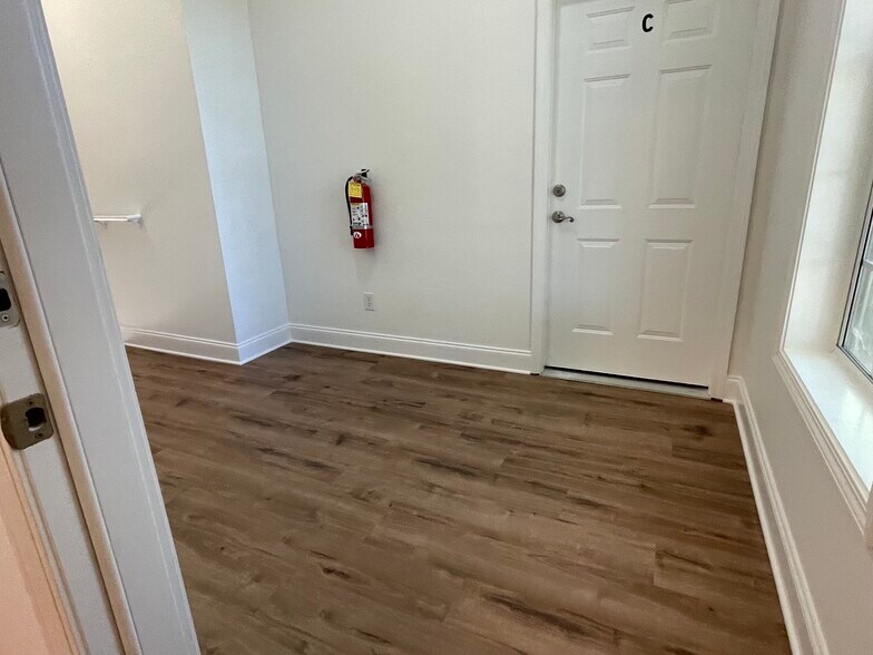 More Photos Of 440 S Peachtree St, Norcross Loft Creative Space For Lease