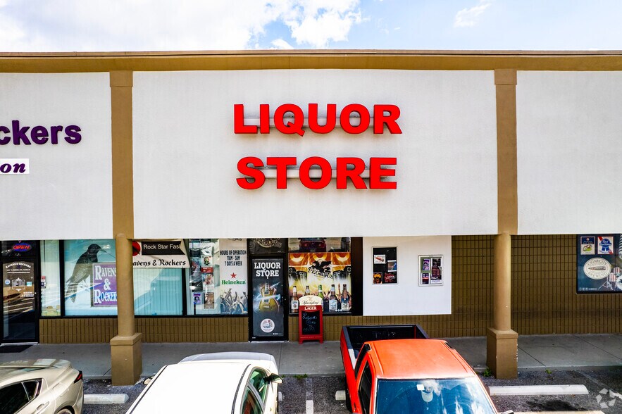 More Photos Of 14811-14839 N Florida Ave, Tampa Unknown For Lease