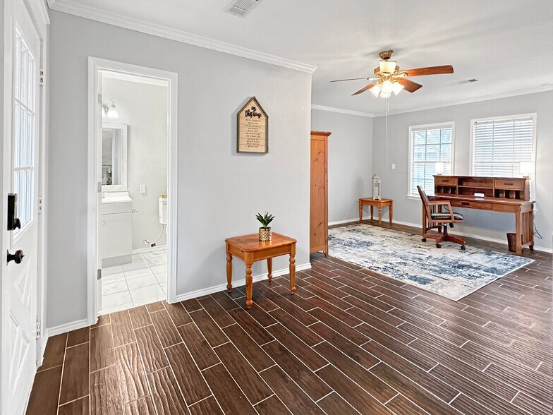 More Photos Of 503 S Arizona Dr, Celina Loft Creative Space For Lease