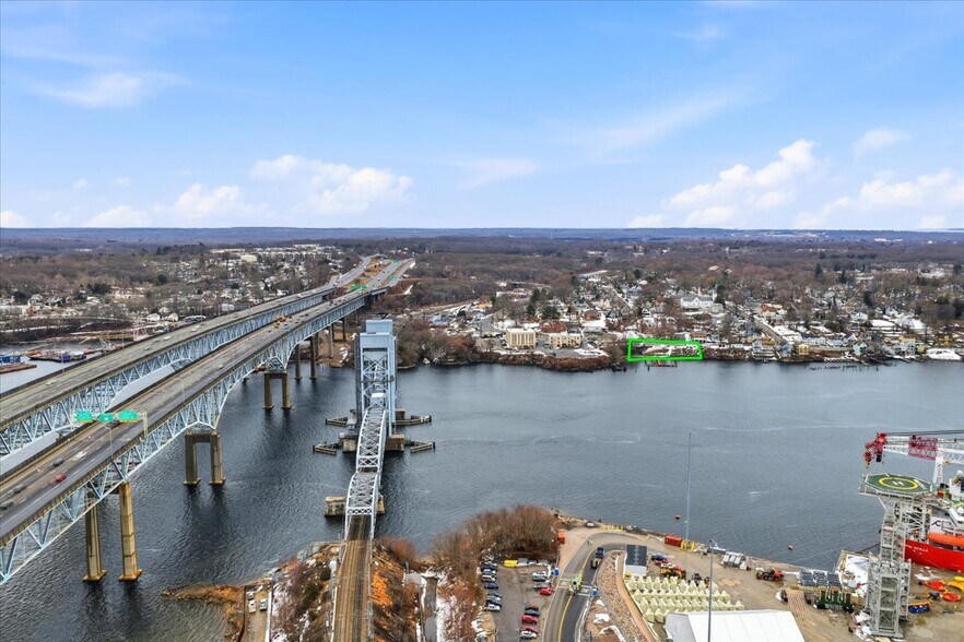 More Photos Of 53 Thames St, Groton Marina For Sale