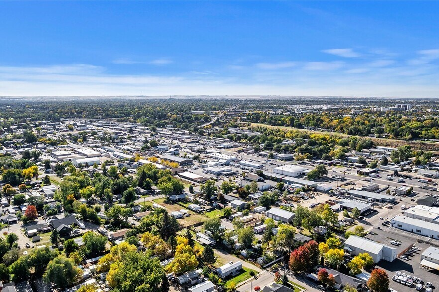 More Photos Of 213 E 40th St, Garden City Land For Sale