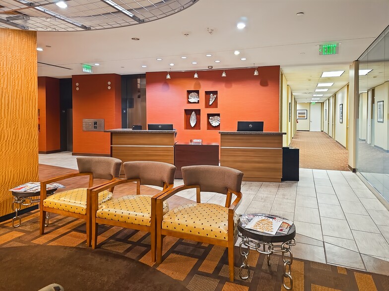 More Photos Of 700 N Saint Marys St, San Antonio Coworking Space