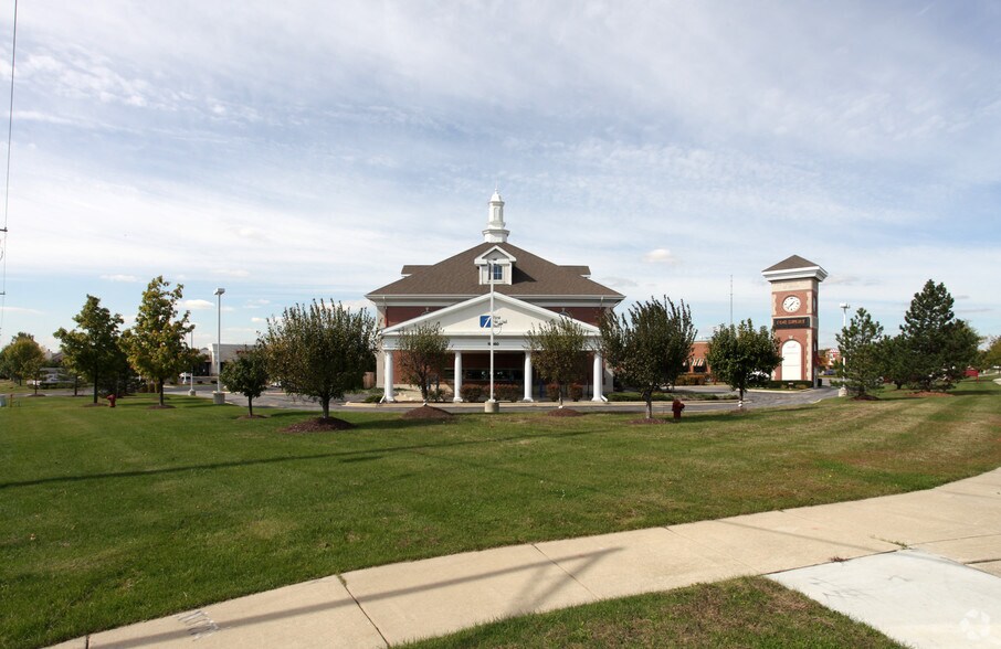 More Photos Of 19816-19860 S LaGrange Rd, Mokena Unknown For Lease