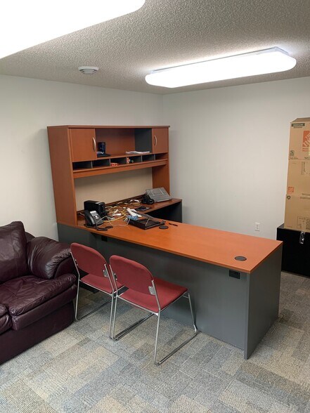 More Photos Of 5826 Blackshire Path, Inver Grove Heights Office For Lease