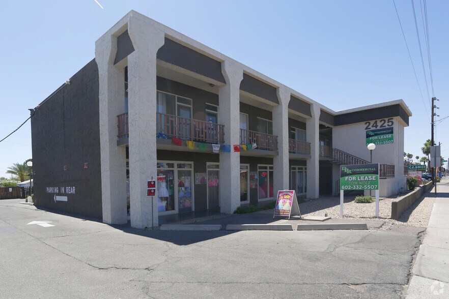 More Photos Of 2425 E Thomas Rd, Phoenix Office For Lease