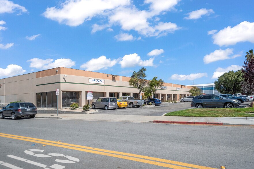 More Photos Of 123-129 E Alma Ave, San Jose Warehouse For Sale