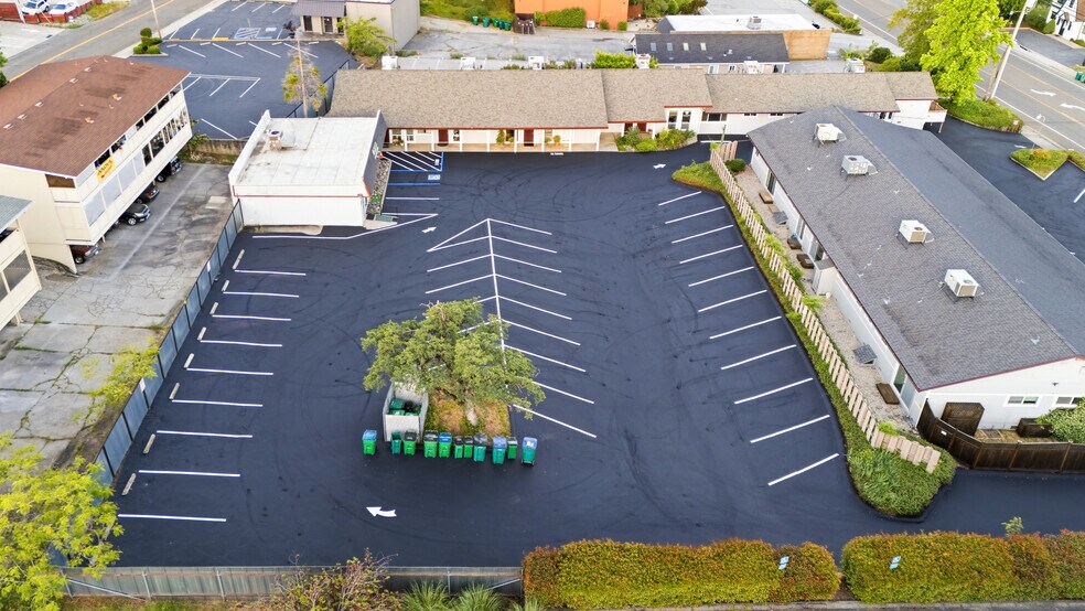 More Photos Of 1097 E Main St, Grass Valley Office For Sale