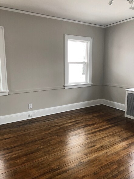 More Photos Of 840 Grand Ave, Saint Paul Freestanding For Lease