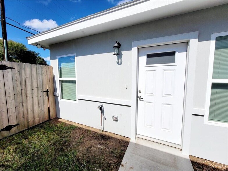 More Photos Of , Weslaco Multifamily For Sale