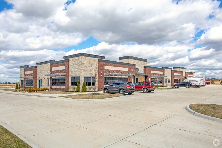 More Photos Of 15298 Wellington Blvd, Macomb Township Medical For Sale