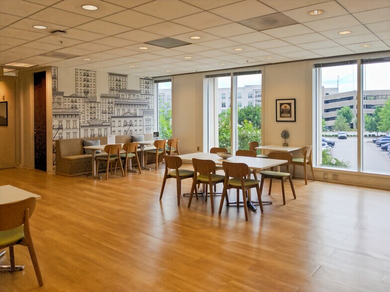 More Photos Of 2475 Northwinds Pky, Alpharetta Coworking Space