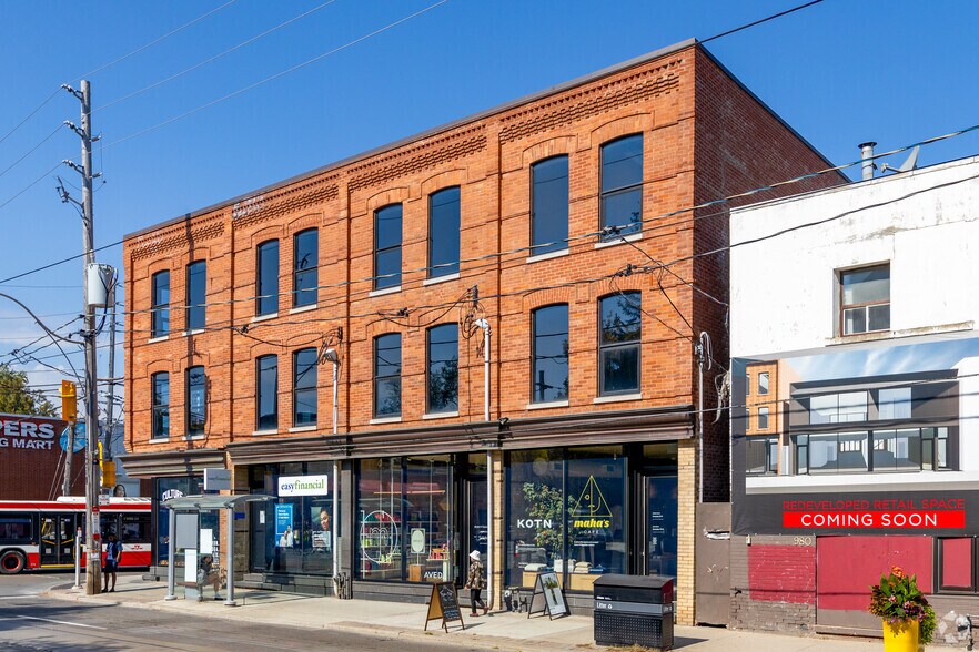 More Photos Of 974 Queen St E, Toronto Office For Lease