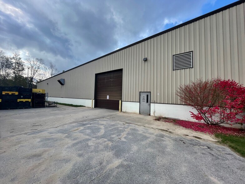 More Photos Of 1867 Cass Hartman Ct, Traverse City Manufacturing For Sale