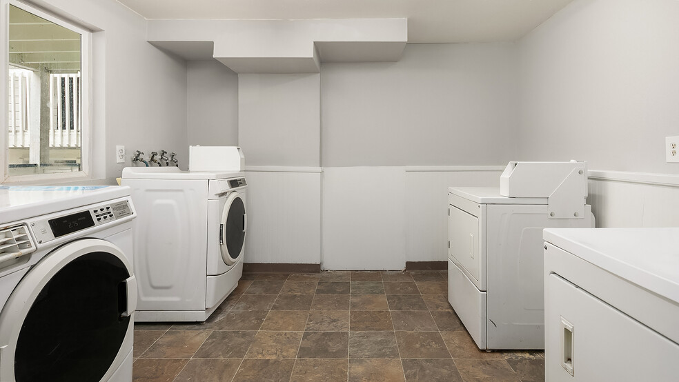 More Photos Of 51 Hayes Pl SW, Renton Apartments For Sale
