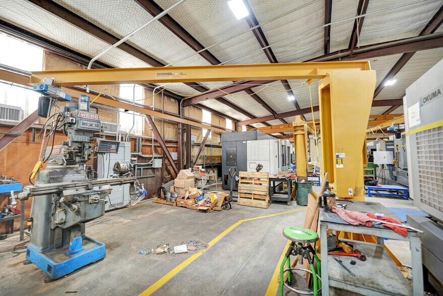 More Photos Of 2110 W 44th St, Odessa Industrial For Sale