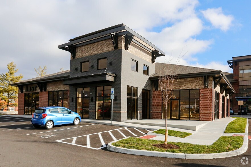 More Photos Of 431 S Locust St, Oxford Unknown For Lease