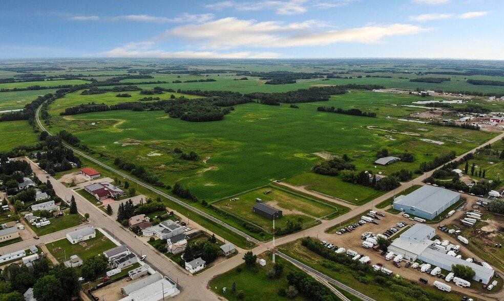 More Photos Of Hwy 827 @ Hwy 18, Edmonton Land For Sale
